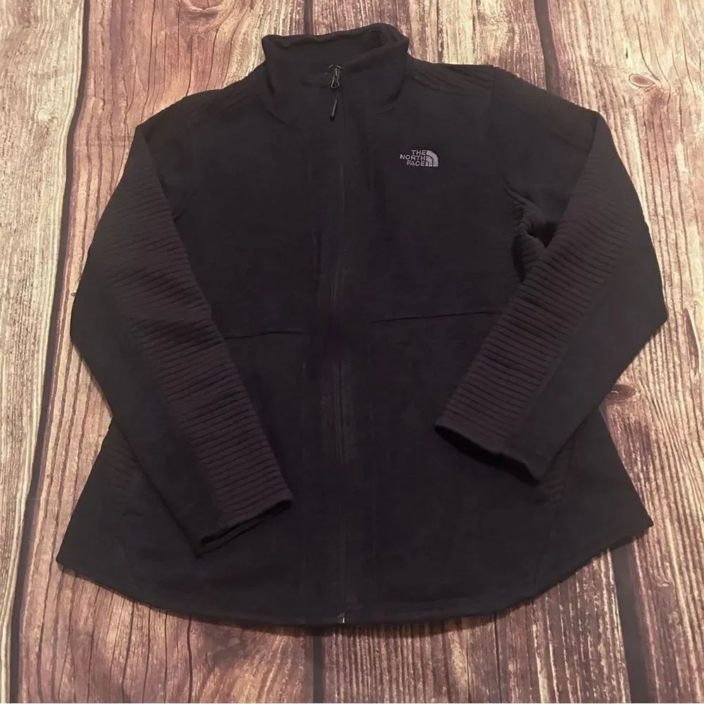 Womenās The North Face PurpleāJacket XL